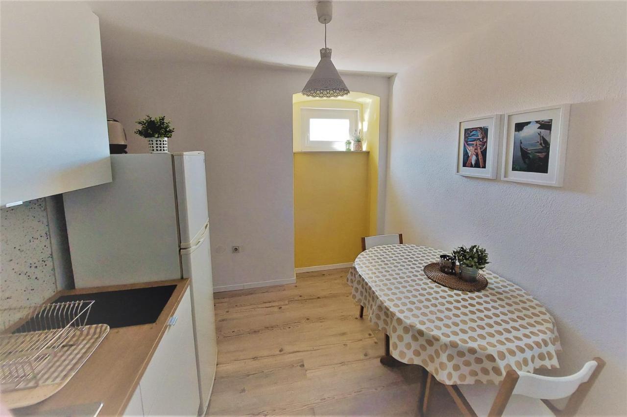 Casa Di Castello Apartment Mali Losinj Ngoại thất bức ảnh